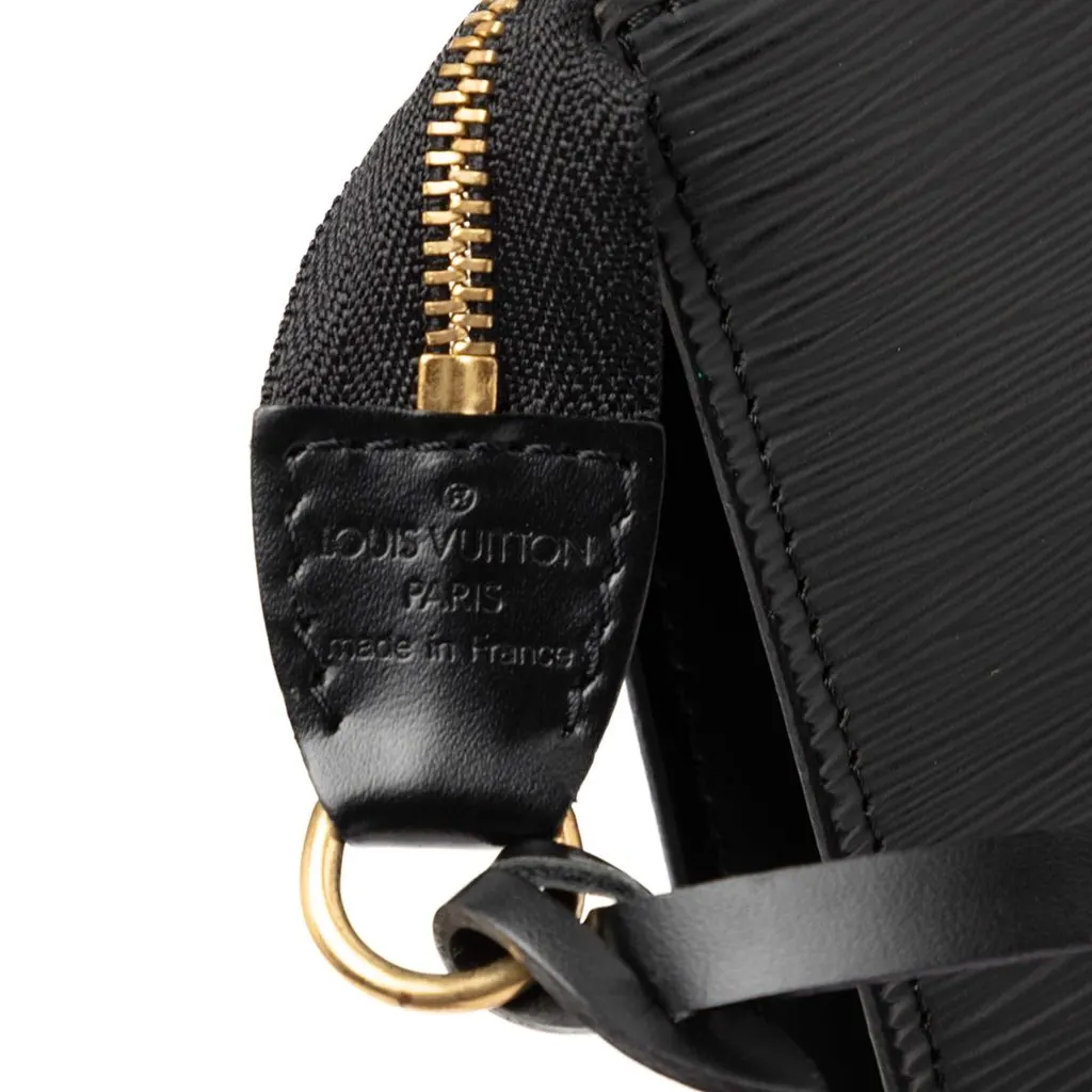 Louis Vuitton Epi Pochette Accessoires Black Leather Very good - Box View