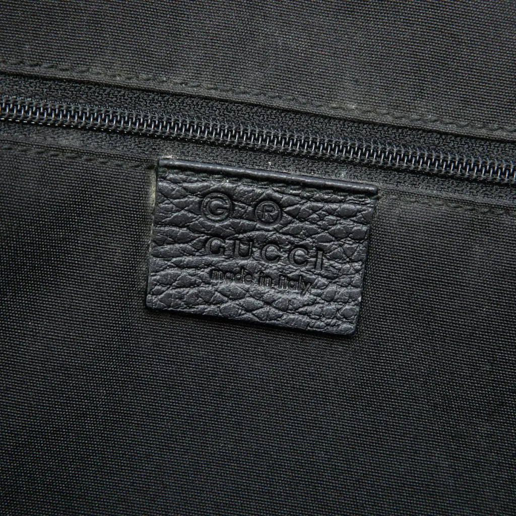 Gucci GG Denim Messenger Bag Black Denim Very good - Box View