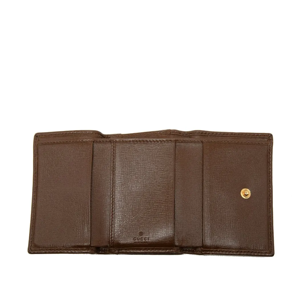Gucci GG Supreme Horsebit 1955 Trifold Wallet Beige Very good - Model View