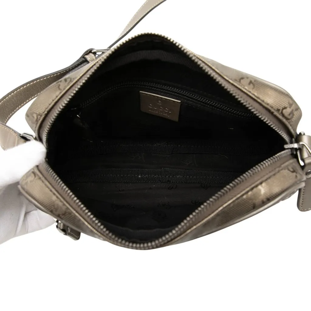 Gucci GG Imprime Crossbody Brown Canvas Very good - Model View