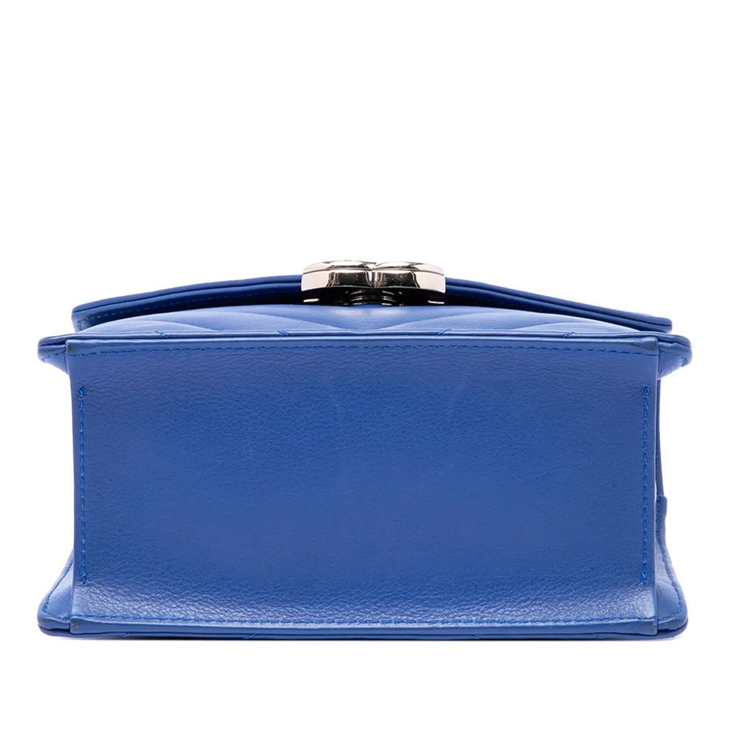 Chanel Small CC Chevron Calfskin Envelope Flap Blue Leather Very good - Inside View