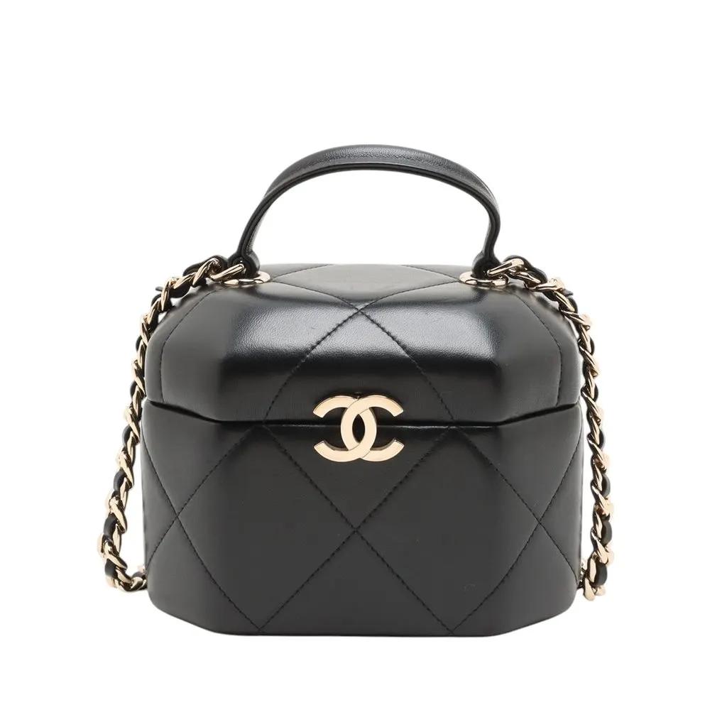 Chanel CC Quilted Lambskin Hexagon Top Handle Vanity Case Black Leather Very good - Front View