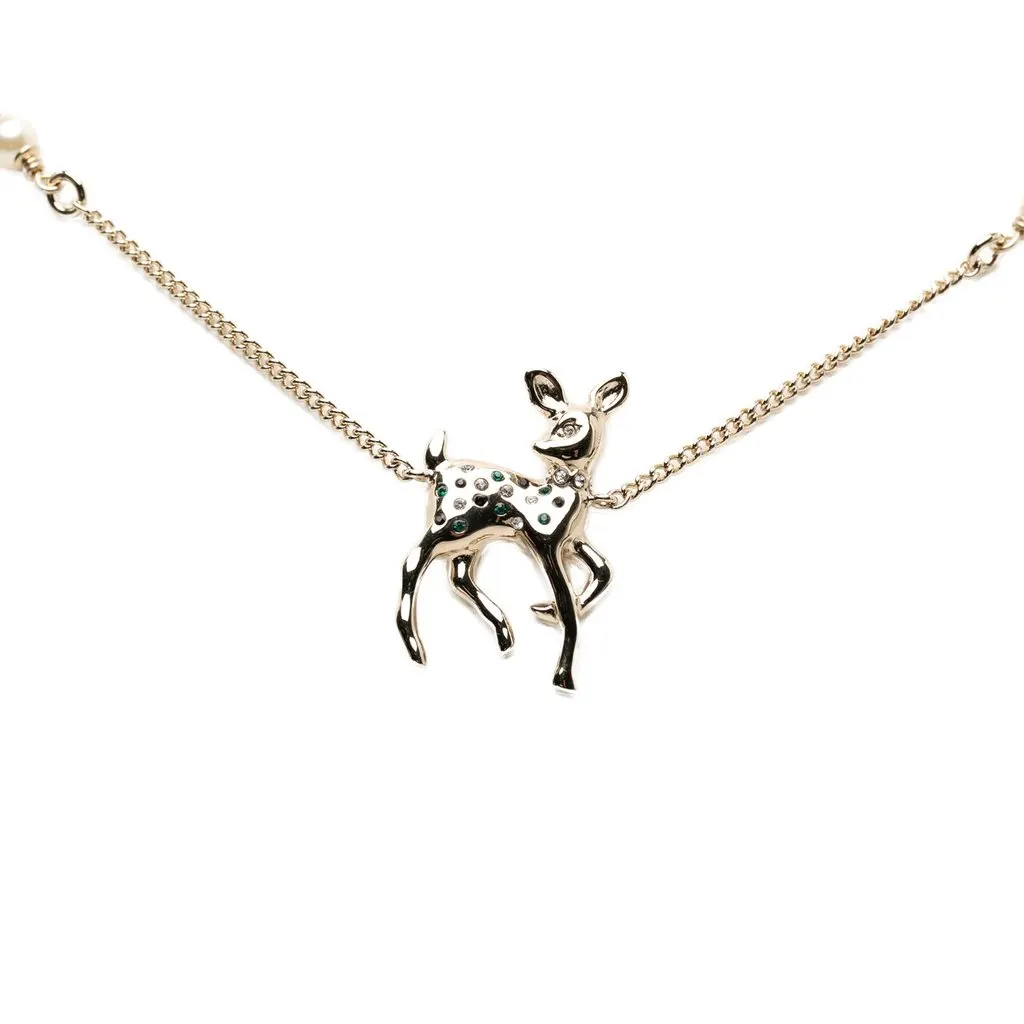 Chanel CC Gold Plated Faux Pearl and Strass Deer Pendant Necklace Gold Metal Very good - Front View