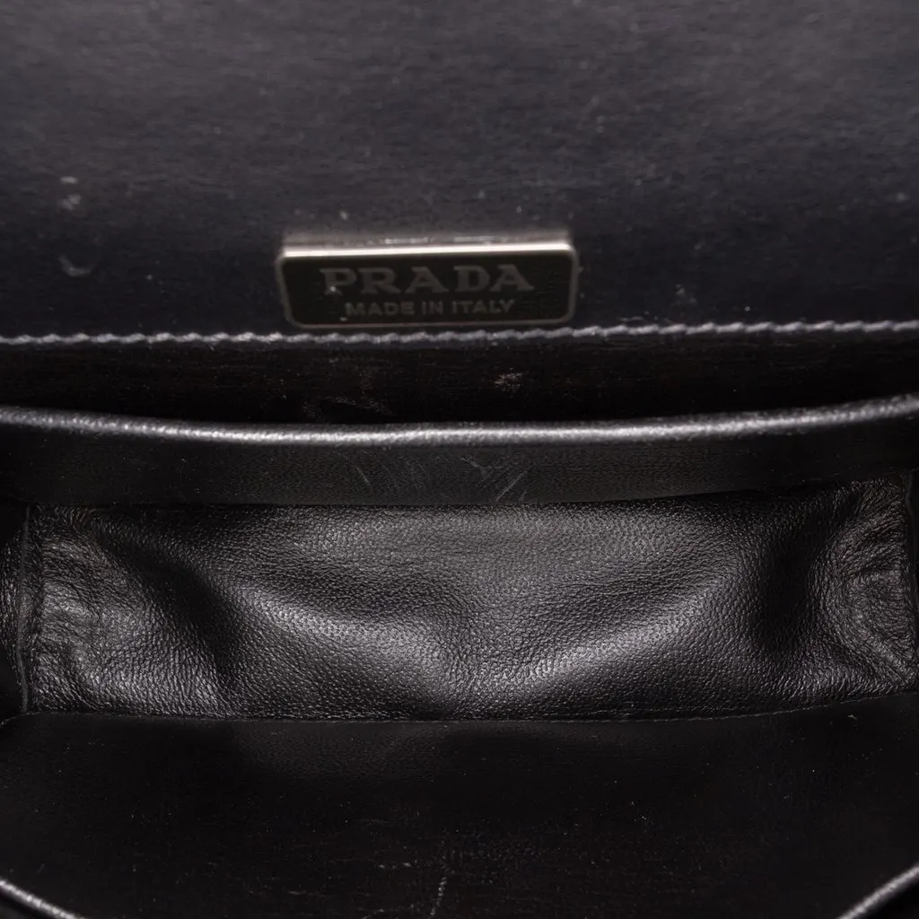 Prada Saffiano Trimmed City Calf Cahier Crossbody Black Leather Very good - Model View