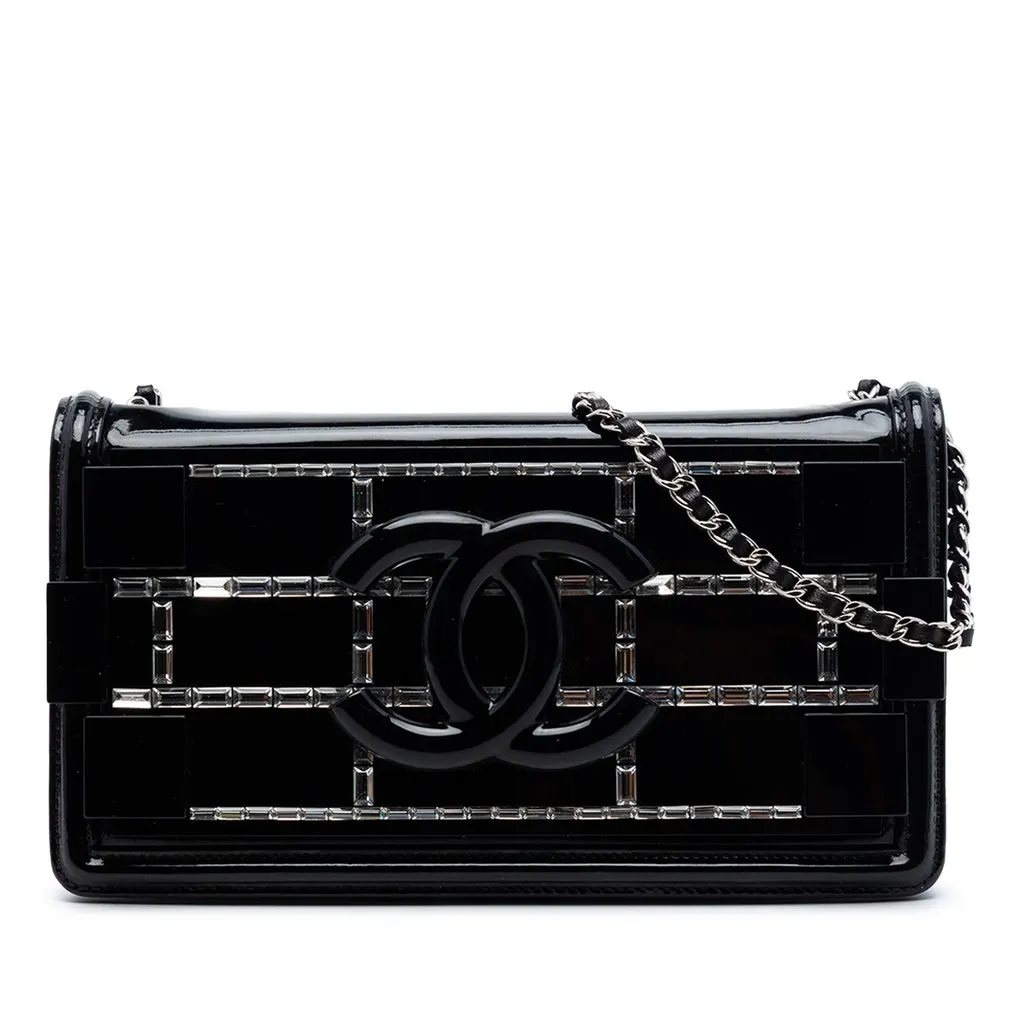 Chanel Patent and Acrylic Crystal Embellished Boy Brick Horizontal Flap Black Leather Very good - Front View