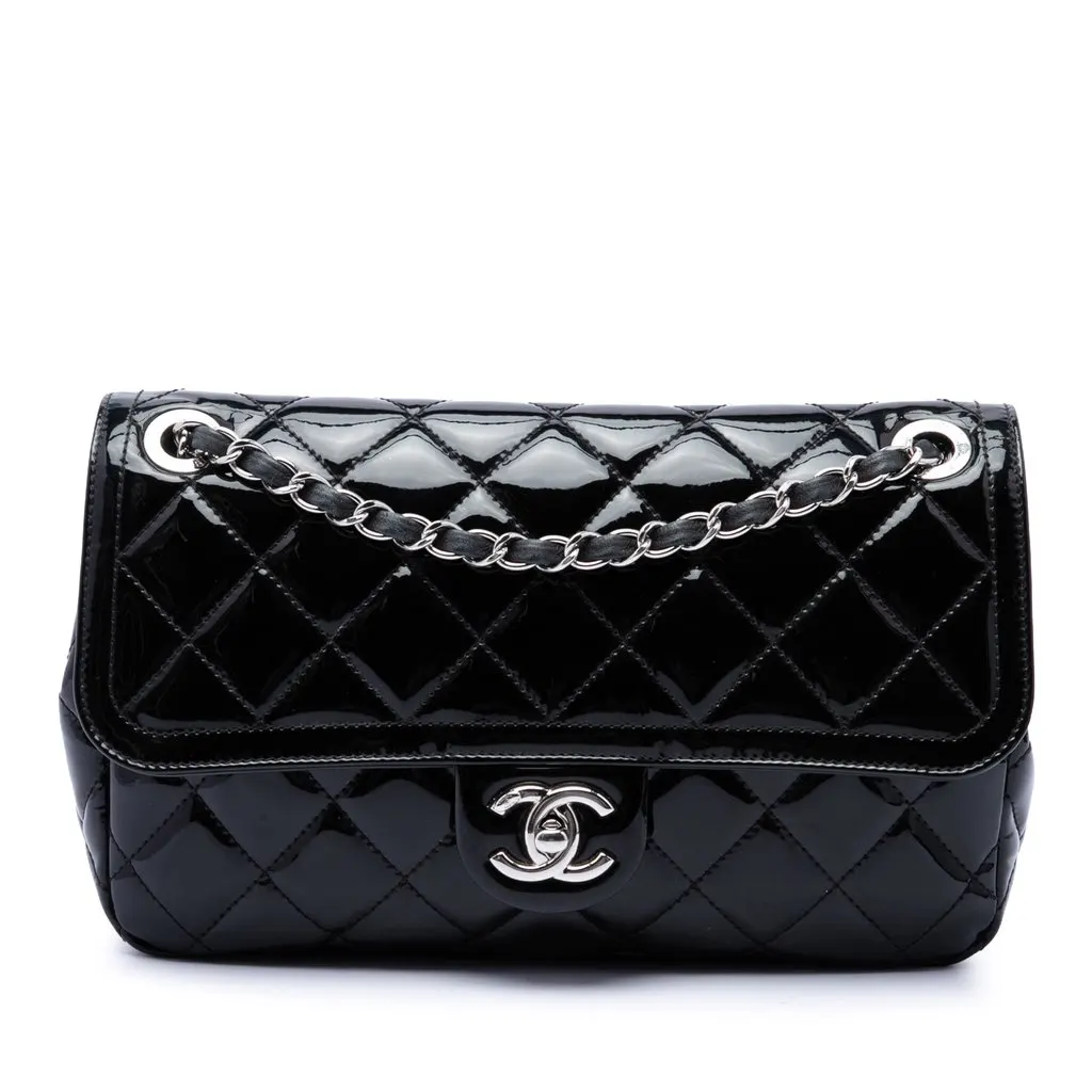 Chanel Small Quilted Patent Coco Shine Flap Black Leather Very good - Front View