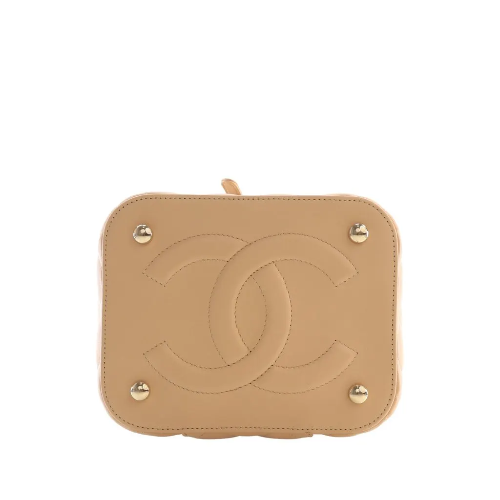Chanel CC Quilted Lambskin Top Handle Vanity Case with Chain Beige Leather Very good - Inside View