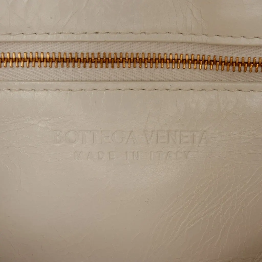 Bottega Veneta Calfskin Intreccio Plisse Cassette Shoulder Bag White Leather Very good - Box View