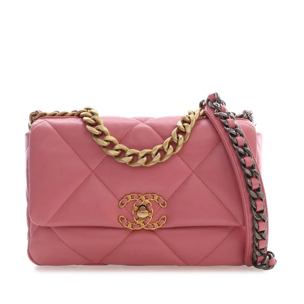 Chanel Medium Lambskin 19 Flap Pink Leather Very good - Front View