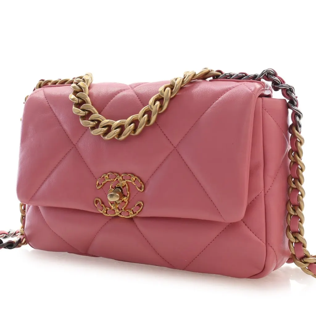 Chanel Medium Lambskin 19 Flap Pink Leather Very good - Inside View