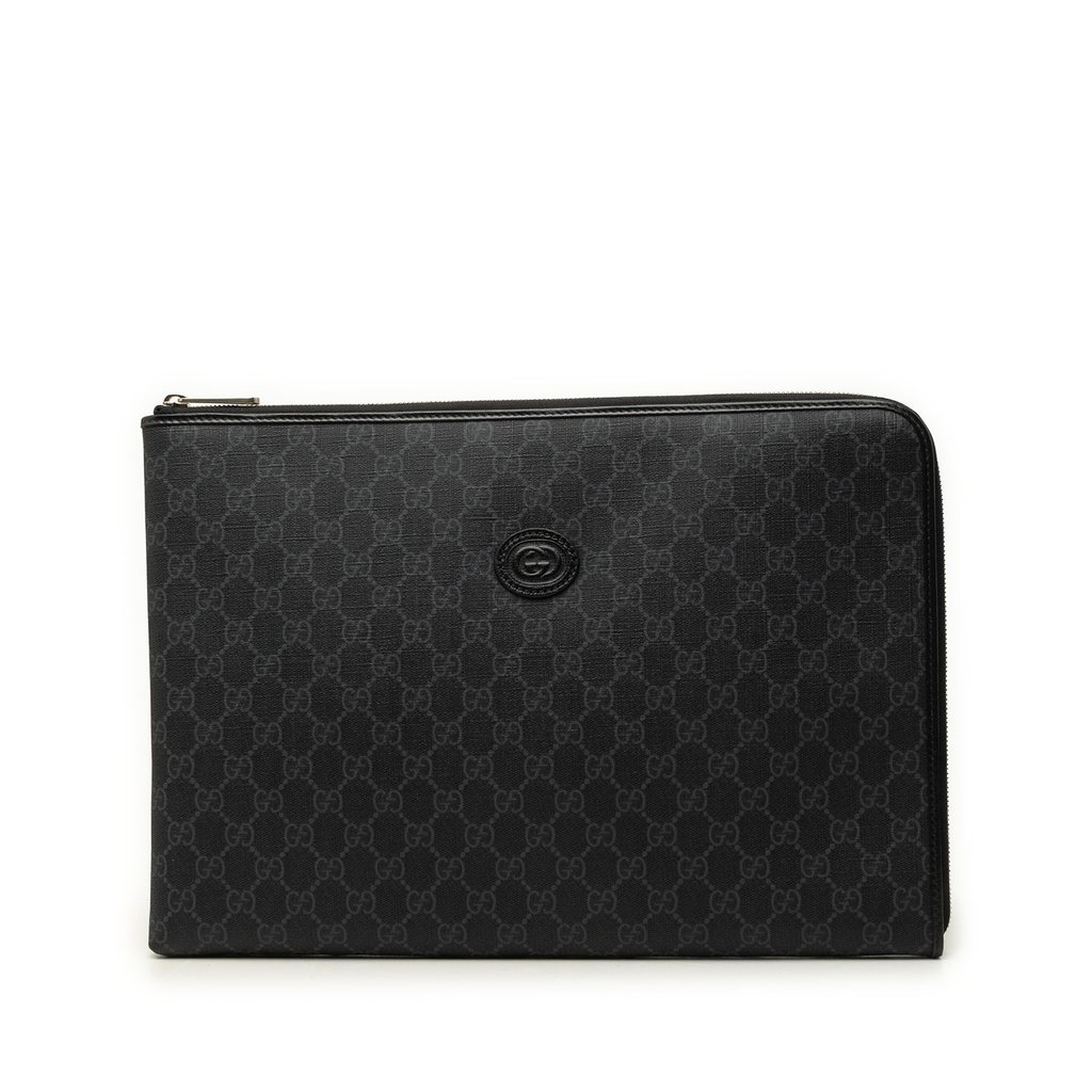 Gucci GG Supreme Interlocking G Clutch | Libas Collective