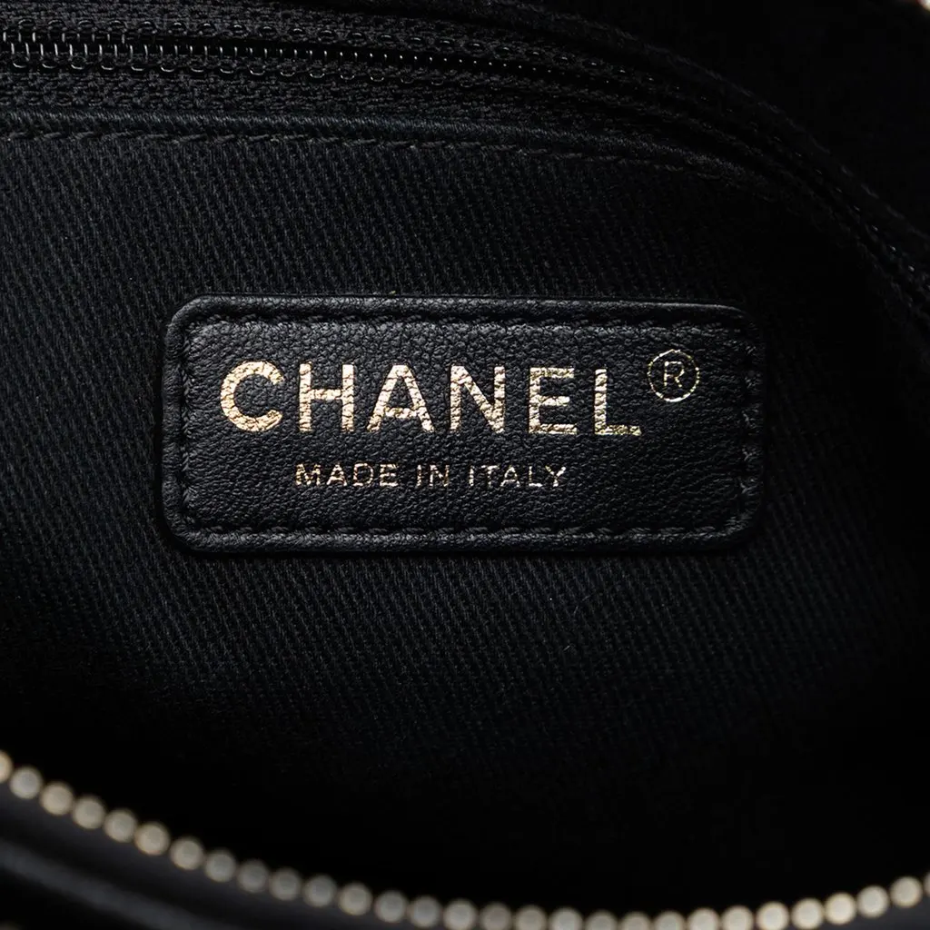 Chanel CC Quilted Patent Double Zip Camera Bag Black Leather Very good - Box View