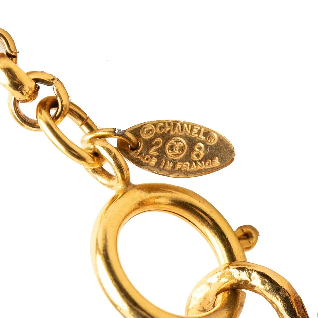 Chanel CC Gold Plated Medallion Mirror Pendant Necklace Gold Metal Very good - Inside View