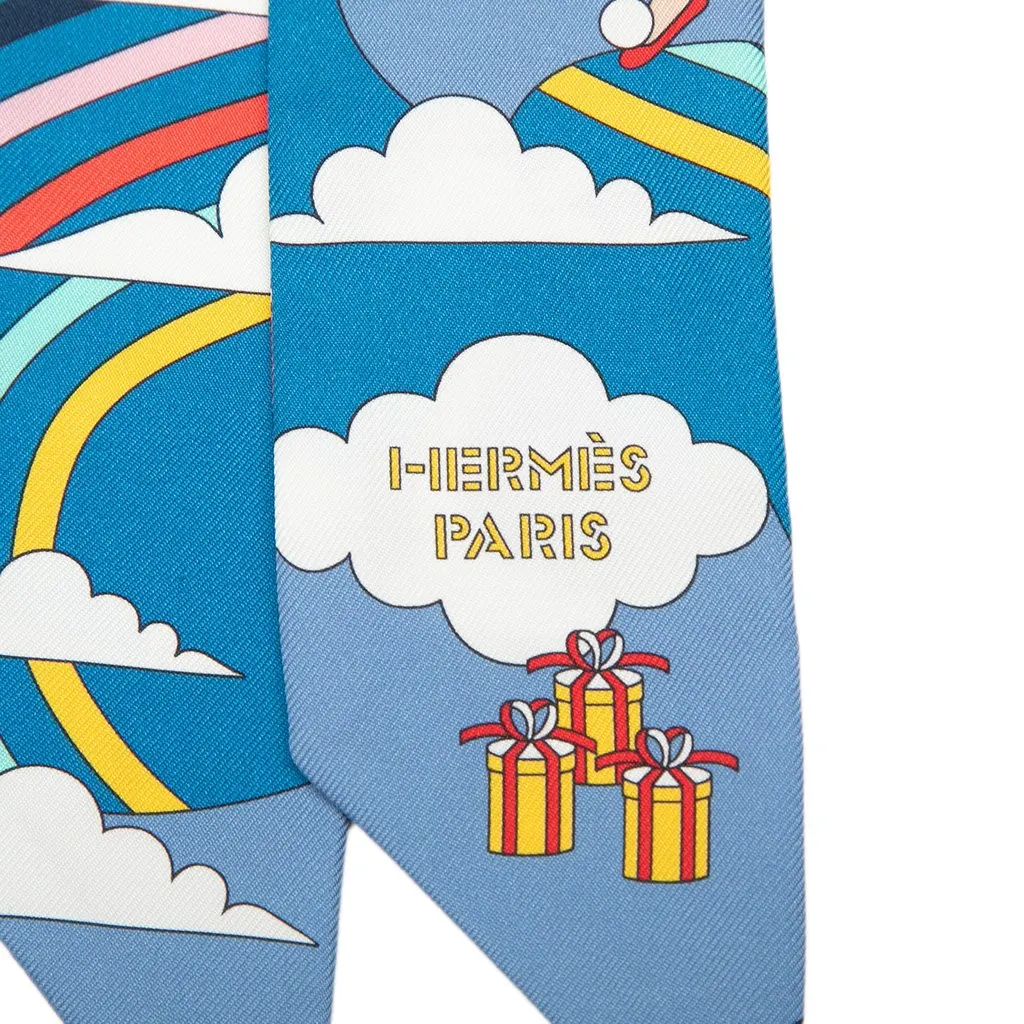 Hermès Carres Volants Silk Twilly Scarf Blue Silk Never worn - Inside View