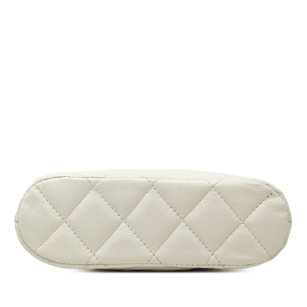 Chanel Mini CC Quilted Caviar Dome Clutch with Chain White Leather Very good - Inside View