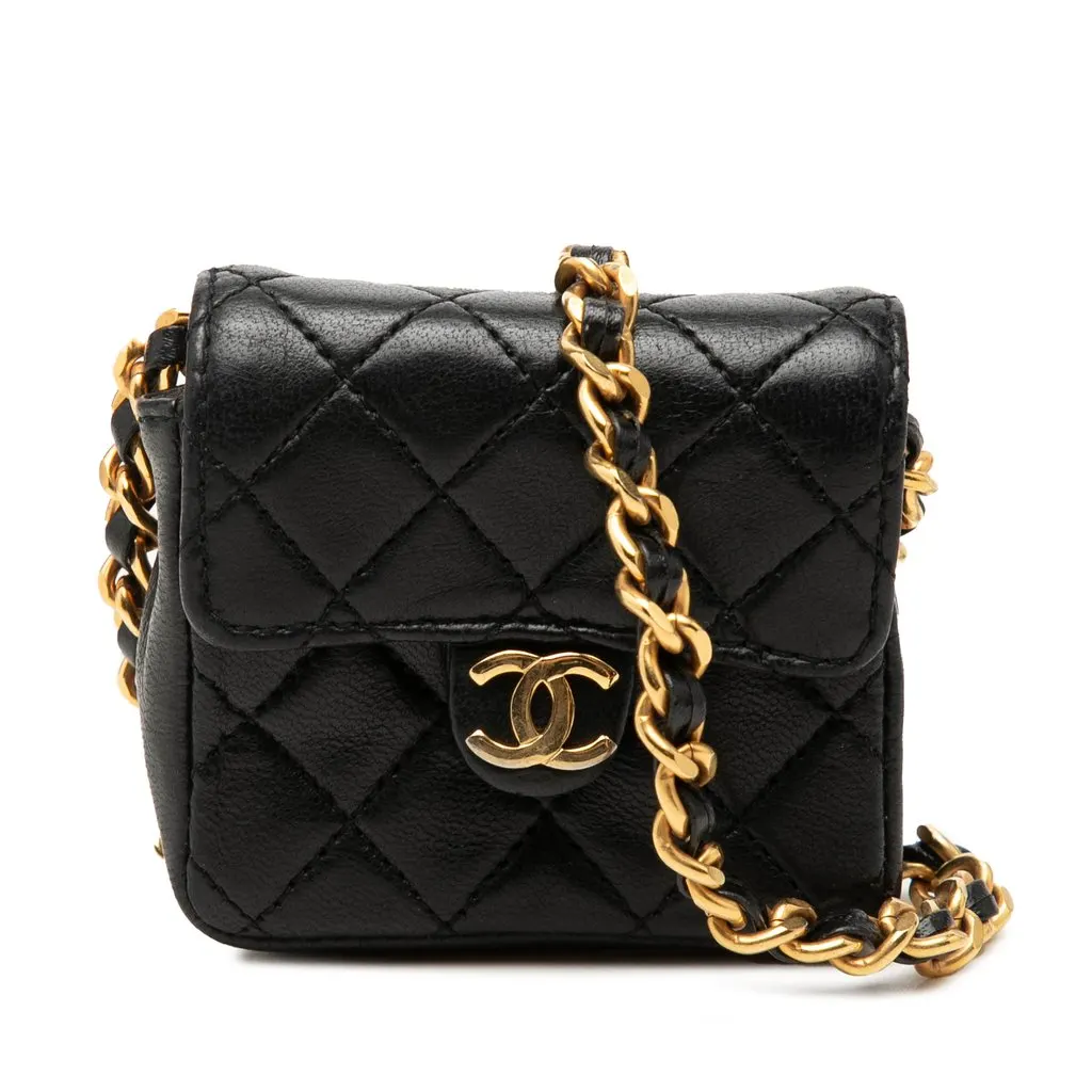 Chanel Micro Quilted Lambskin Single Flap Black Leather Very good - Front View
