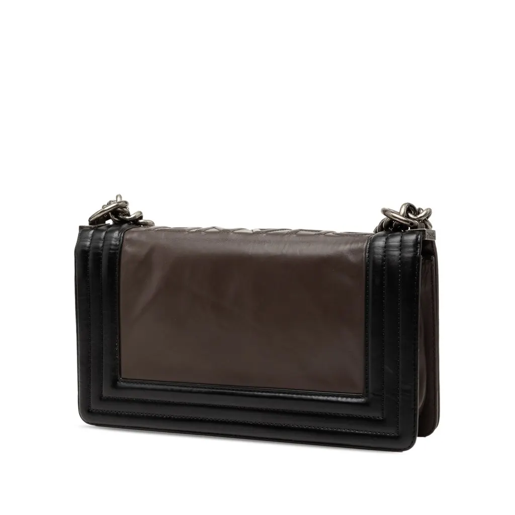 Chanel Old Medium Bicolor Glazed Calfskin Boy Flap Brown Leather Very good - Back View