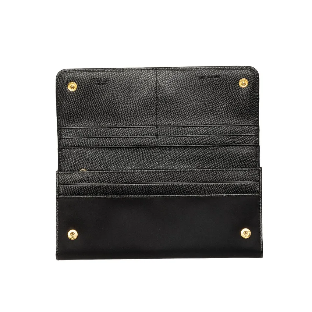 Prada Tessuto Long Wallet Black Polyamide Very good - Model View
