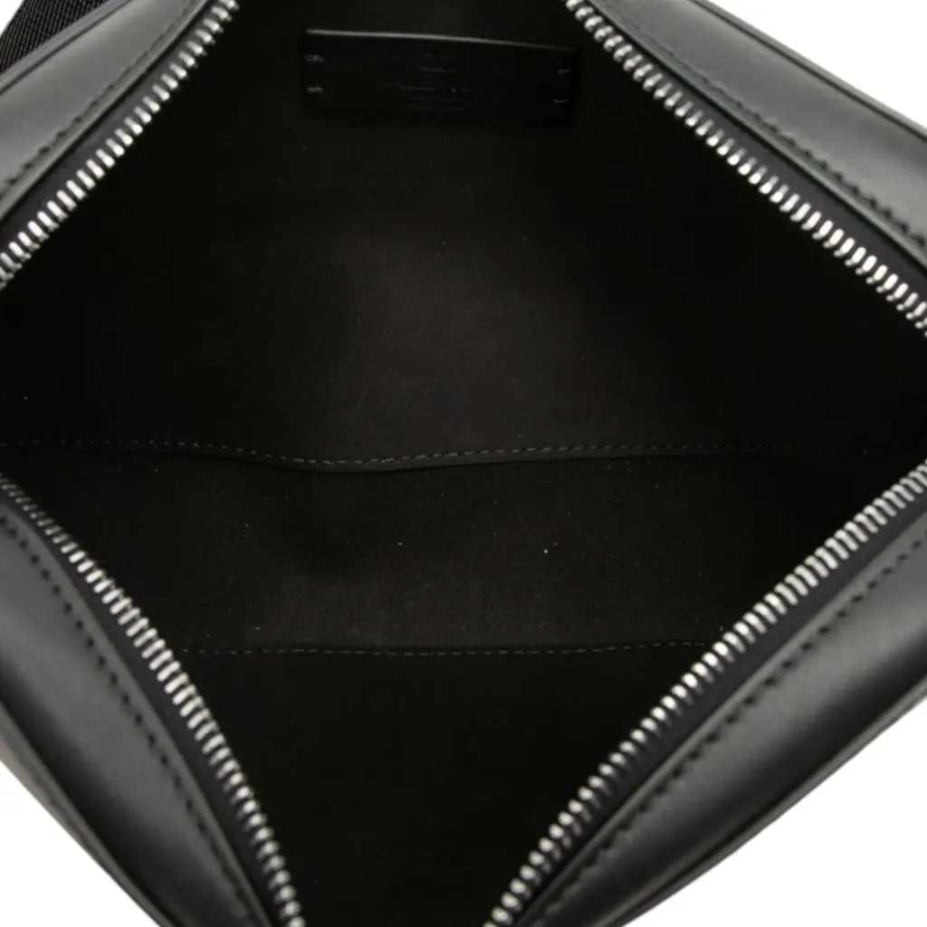 Valentino Leather VLTN Crossbody Black Leather Very good - Model View