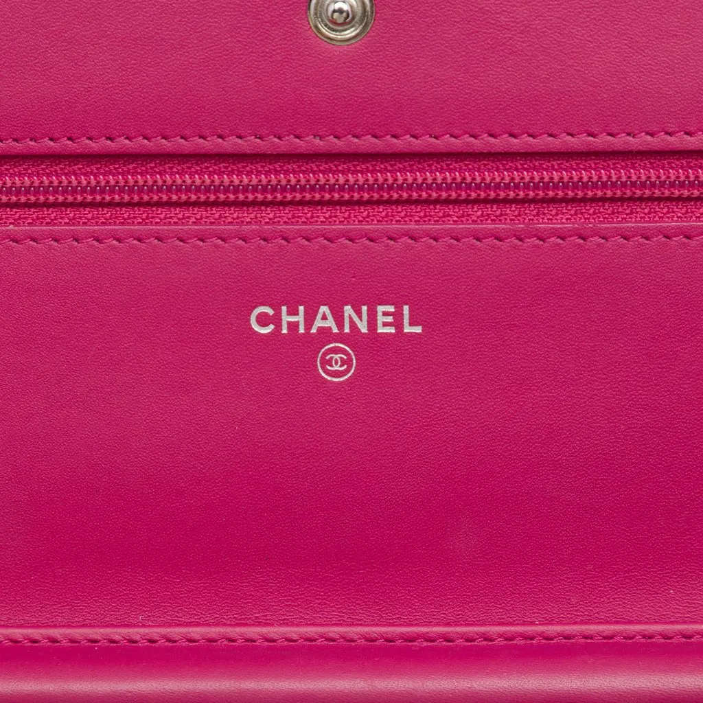 Chanel CC Quilted Patent Brilliant Wallet On Chain Pink Leather Very good - Box View