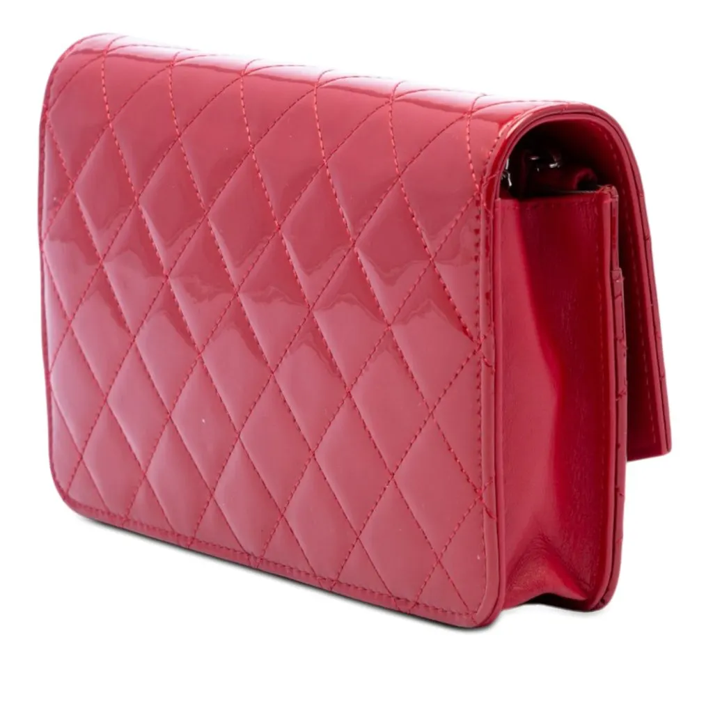 Chanel CC Quilted Patent Brilliant Wallet On Chain Red Leather Very good - Back View