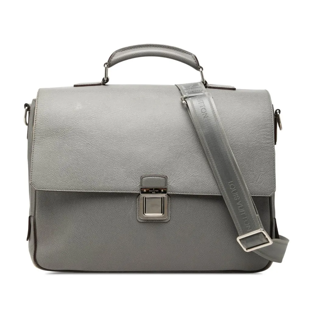 Louis Vuitton Taiga Vassili GM MultiColor Leather Good - Front View
