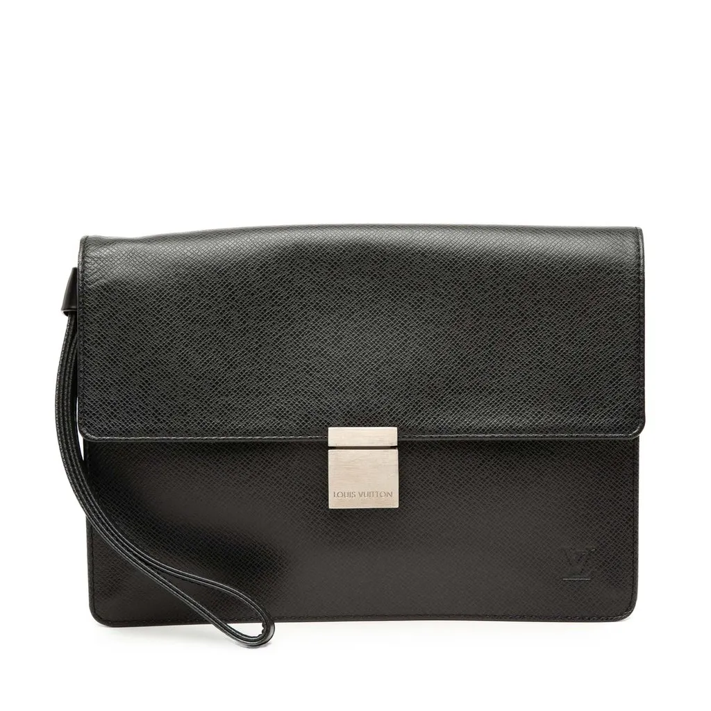 Louis Vuitton Taiga Selenga Black Leather Very good - Front View
