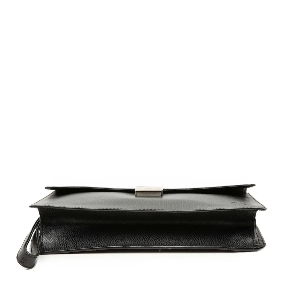 Louis Vuitton Taiga Selenga Black Leather Very good - Inside View