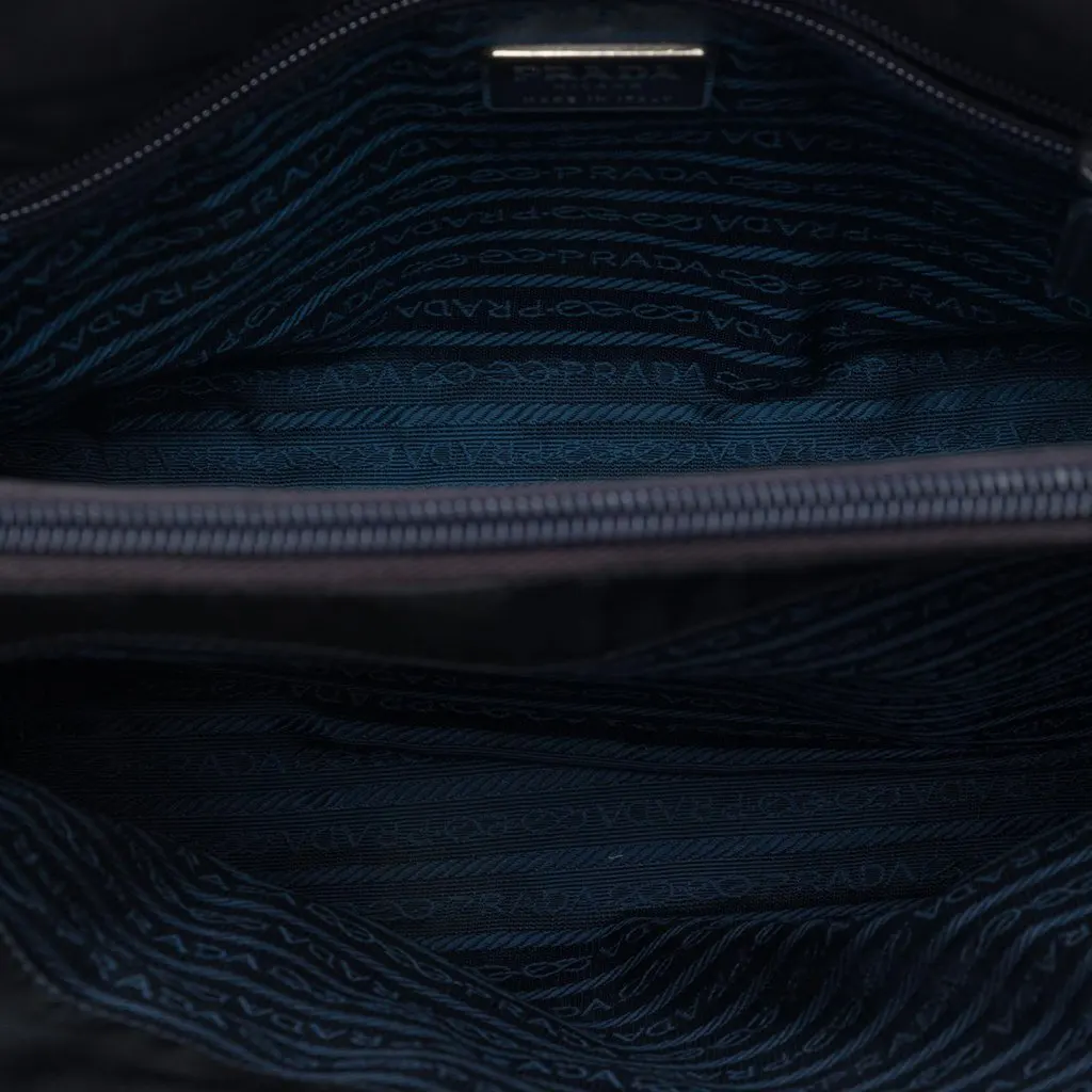 Prada Tessuto Chain Tote Black Very good - Model View