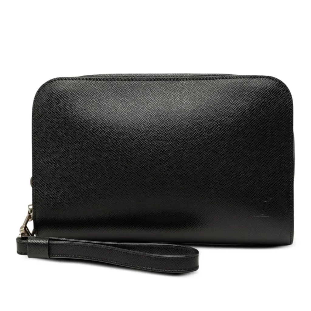 Louis Vuitton Taiga Pochette Baikal Black Leather Very good - Front View