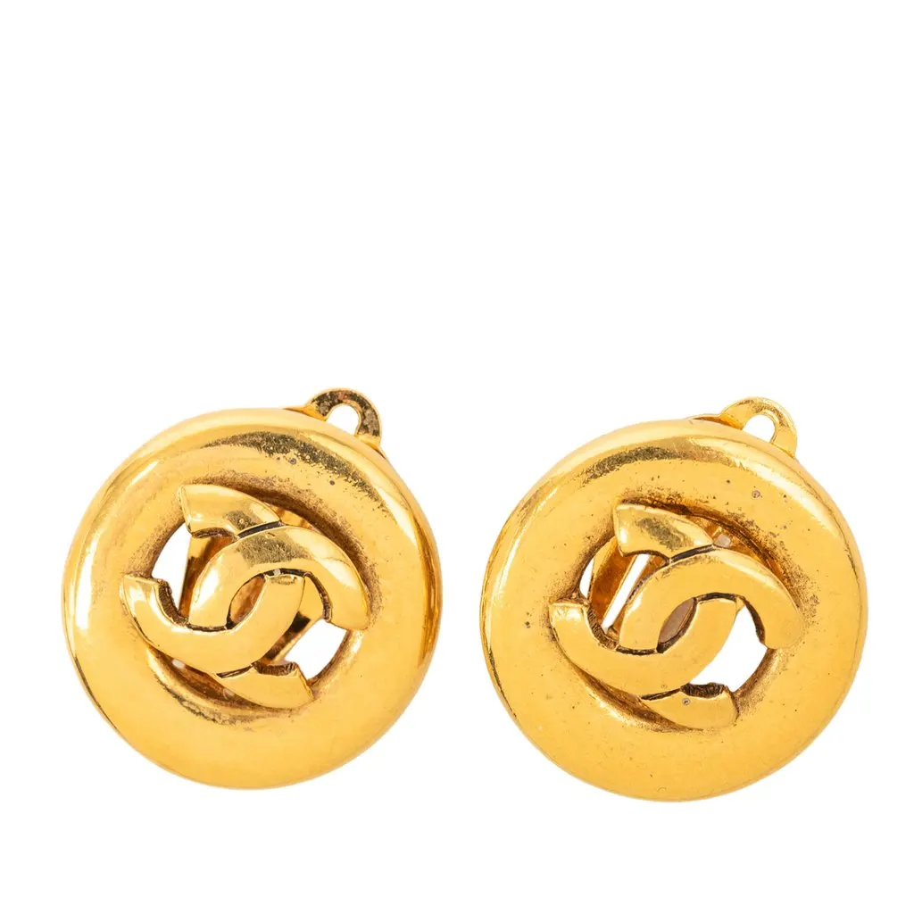 Chanel CC Gold Plated Round Clip On Earrings Gold Metal Very good - Front View