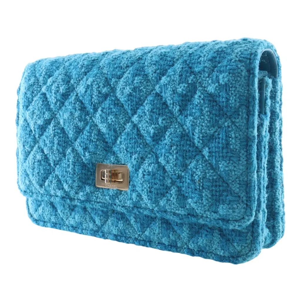 Chanel Quilted Tweed Reissue 2.55 Wallet On Chain Blue Never worn - Inside View