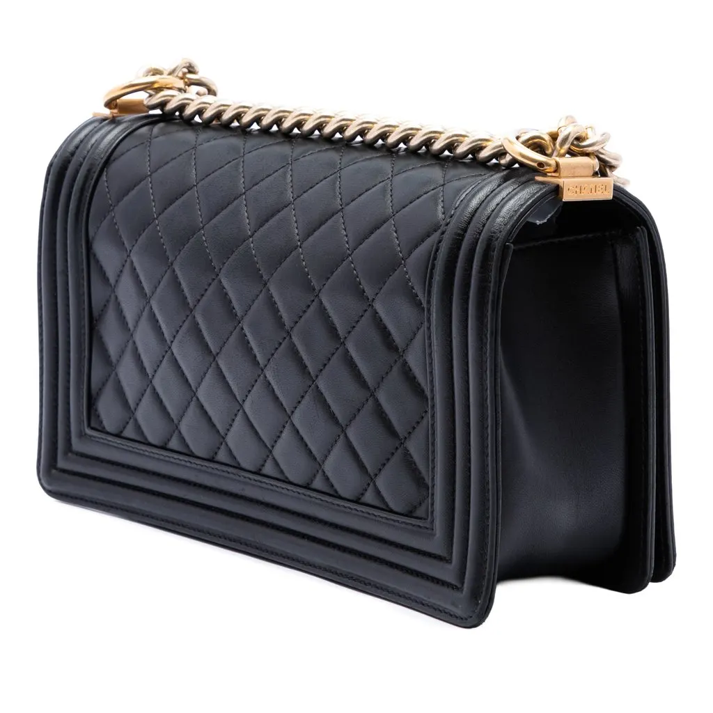 Chanel Old Medium Quilted Lambskin Boy Flap Black Leather Very good - Back View