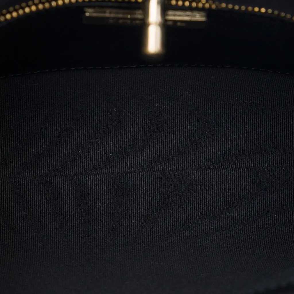 Chanel Mini Bicolor Quilted Lambskin 31 Shopping Bag Brown Leather Very good - Model View