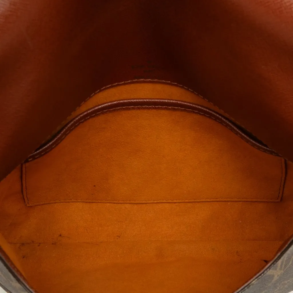 Louis Vuitton Monogram Musette Tango Short Strap Brown Canvas Very good - Model View