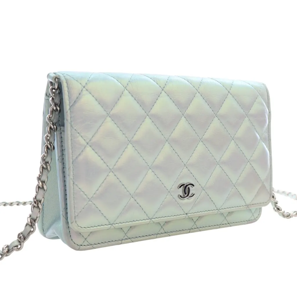 Chanel CC Quilted Iridescent Lambskin Wallet on Chain White Leather Very good - Back View
