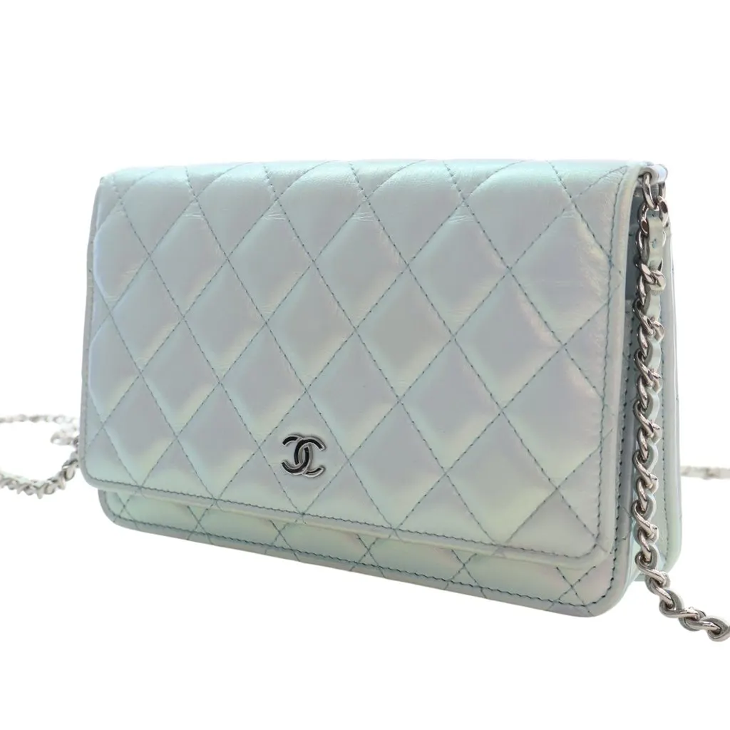 Chanel CC Quilted Iridescent Lambskin Wallet on Chain White Leather Very good - Inside View