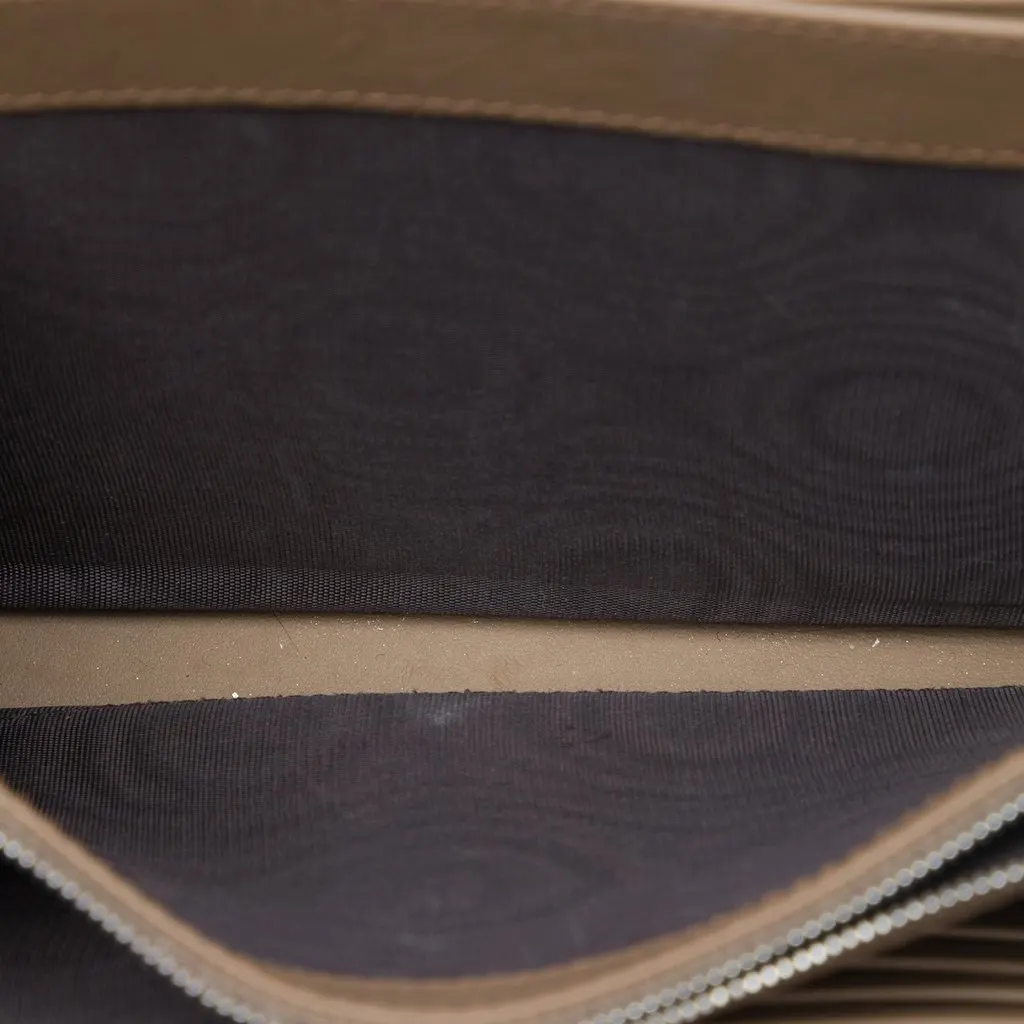 Gucci GG Supreme Dionysus Wallet on Chain Beige Very good - Model View