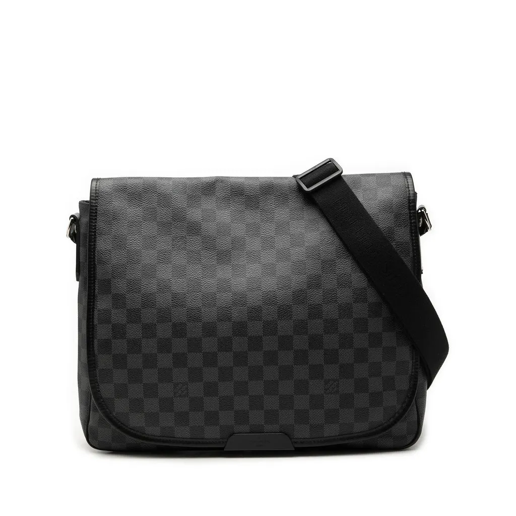 Louis Vuitton Damier Graphite District MM Black Very good - Front View