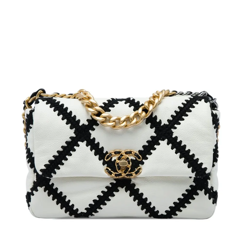 Chanel Medium Crochet Calfskin 19 Flap White Leather Very good - Front View