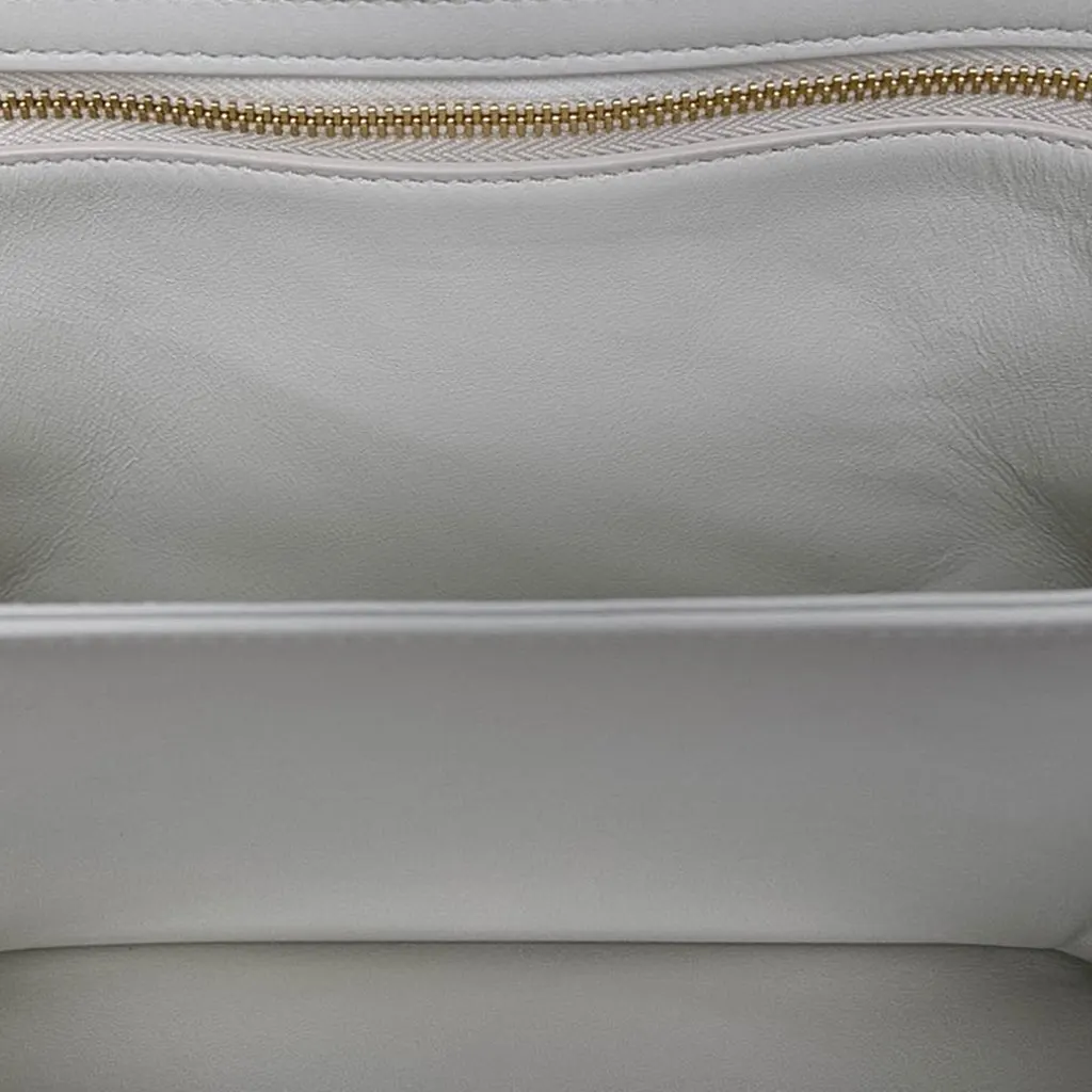 Celine Classique Shiny Calfskin Triomphe Crossbody White Leather Very good - Model View