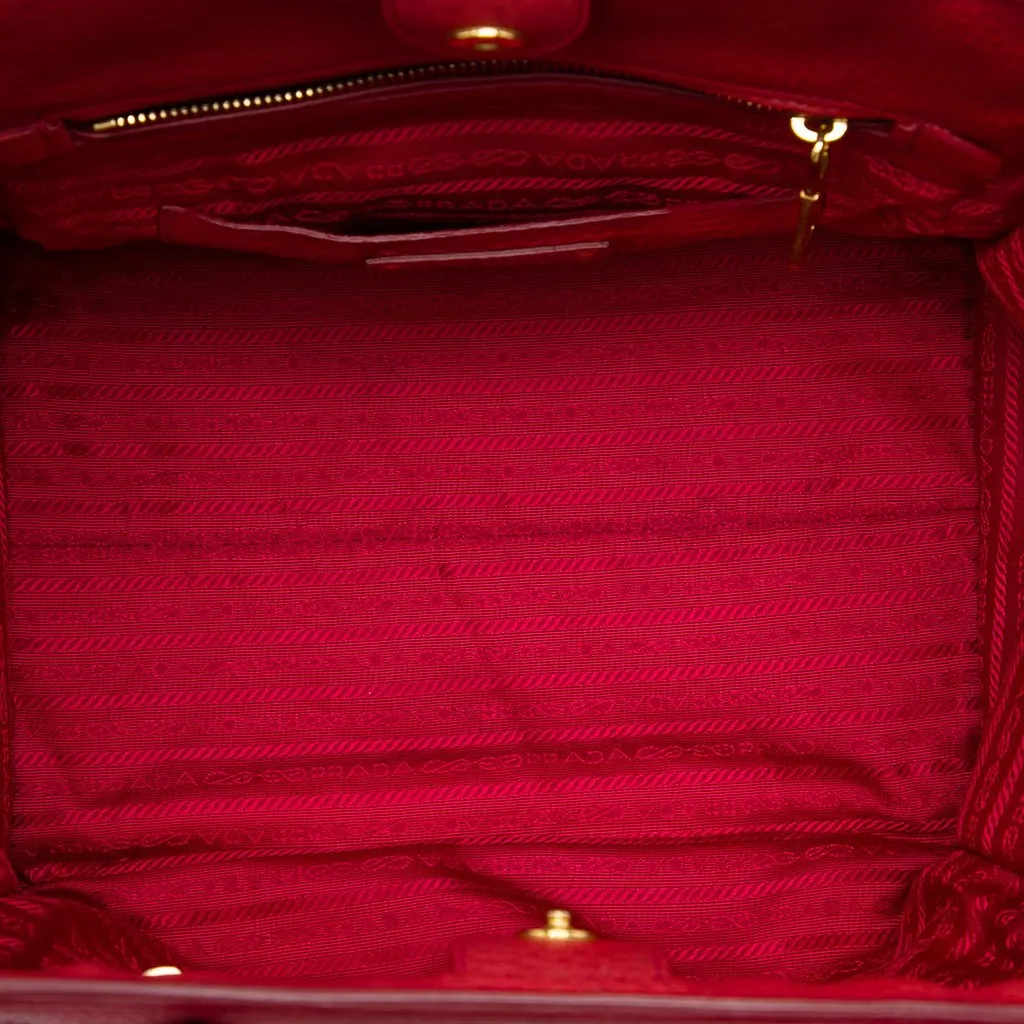 Prada Vitello Daino Front Pocket Open Convertible Tote Red Leather Very good - Model View