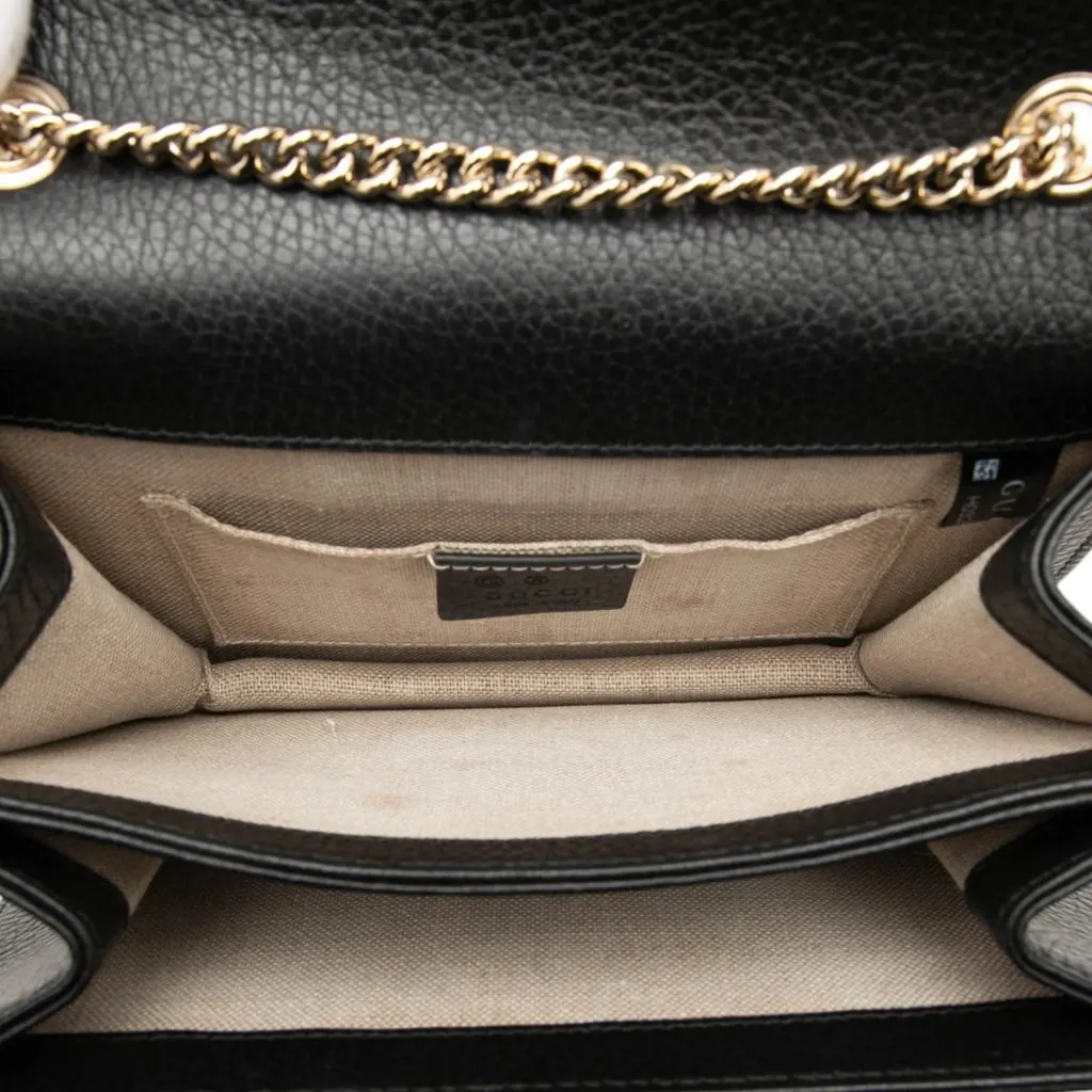 Gucci Small Dollar Calfskin Interlocking G Crossbody Black Leather Very good - Model View