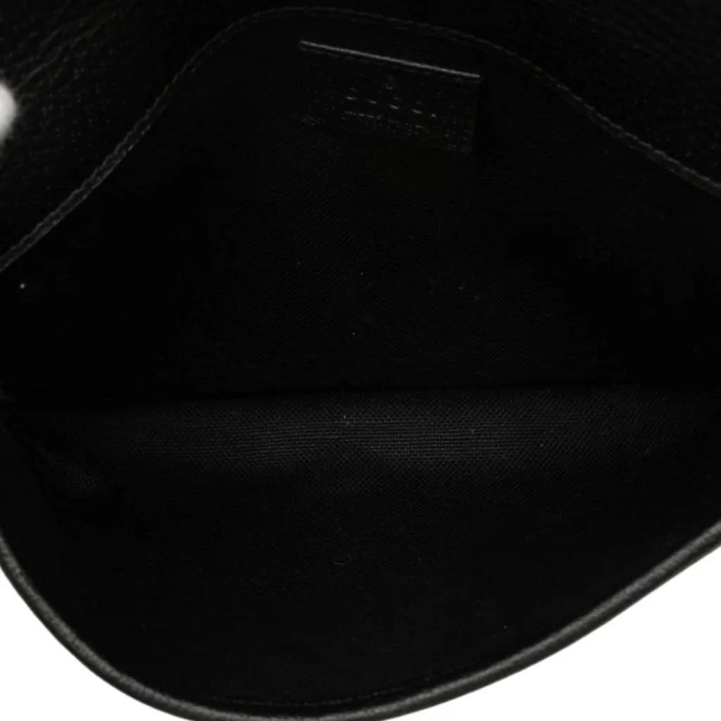 Gucci GG Wool Slim Belt Bag Beige Wool Very good - Model View