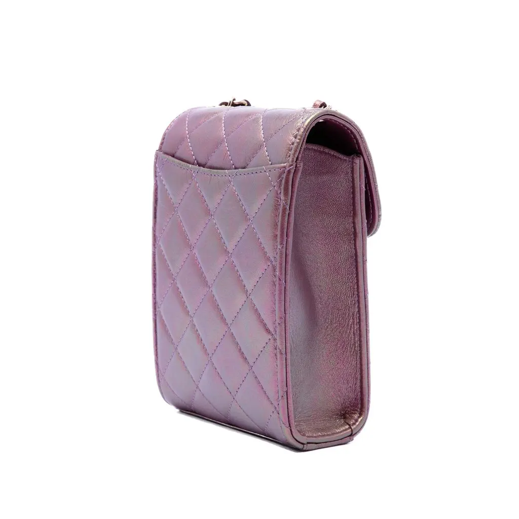 Chanel CC Quilted Iridescent Lambskin Phone Holder with Chain Purple Leather Very good - Back View
