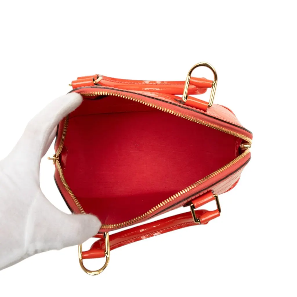 Louis Vuitton Monogram Vernis Alma BB Orange Leather Very good - Model View