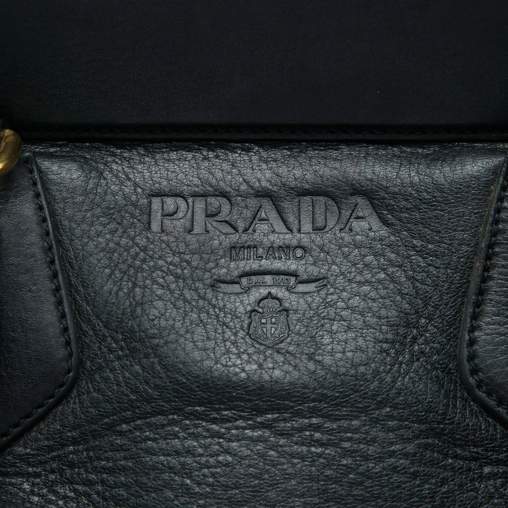 Prada Vitello Daino Handbag Black Leather Very good - Box View
