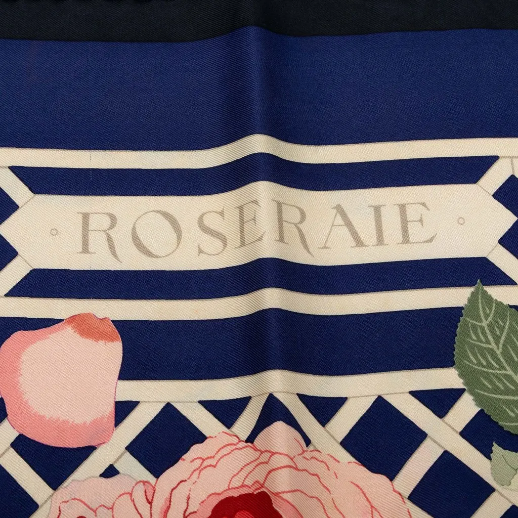 Hermès Roseraie Silk Scarf 90 Blue Silk Good - Box View