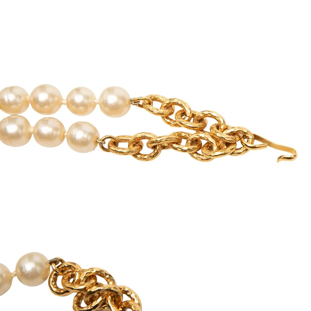 Chanel CC Gold Plated and Faux Pearls Chain Belt Gold Metal Very good - Inside View