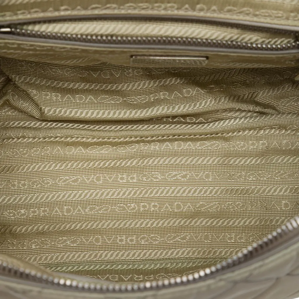 Prada Impuntu Tessuto Chain Flap Crossbody Brown Polyamide Very good - Model View